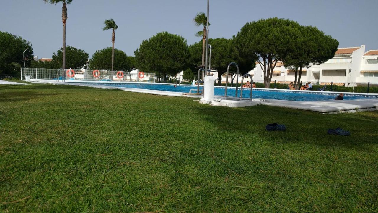 شقة Novo Sancti Petri - Playa, Piscina, Golf Y Relax شيكلانا دي لا فرونتيرا المظهر الخارجي الصورة